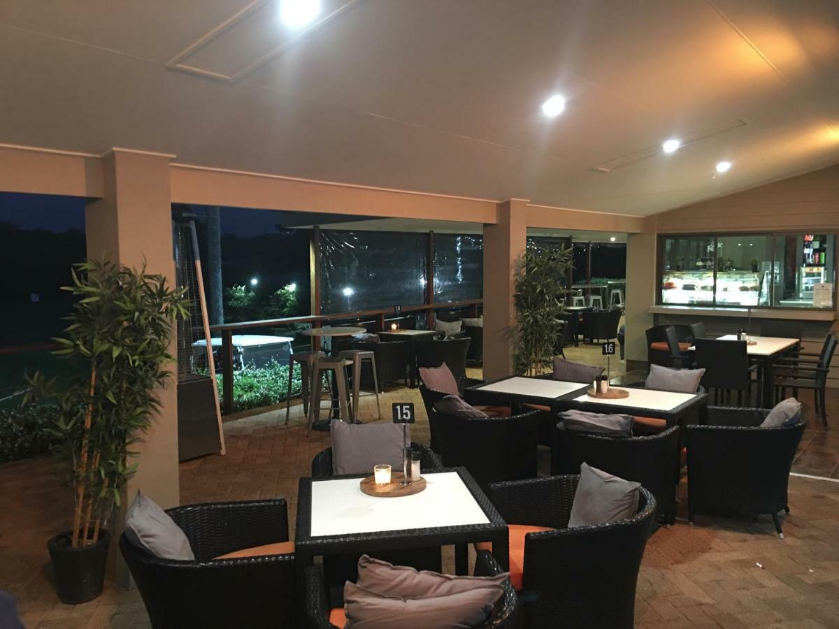 Fairway Village @ Windaroo Lakes Golf Club Dış mekan fotoğraf